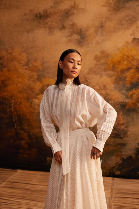 Yama-Ori dolman shirt with ribbon