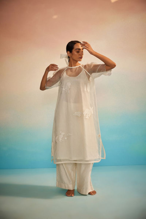 Yuugen ivory organza kurta set