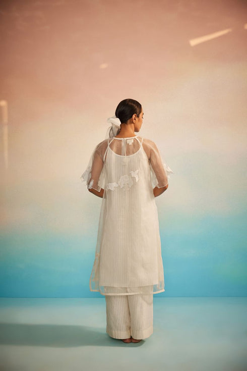 Yuugen ivory organza kurta set