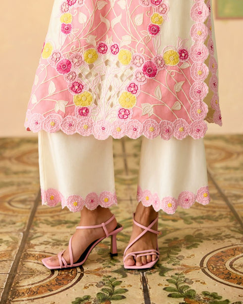 Zahara ivory and pink color block applique kurta with pants