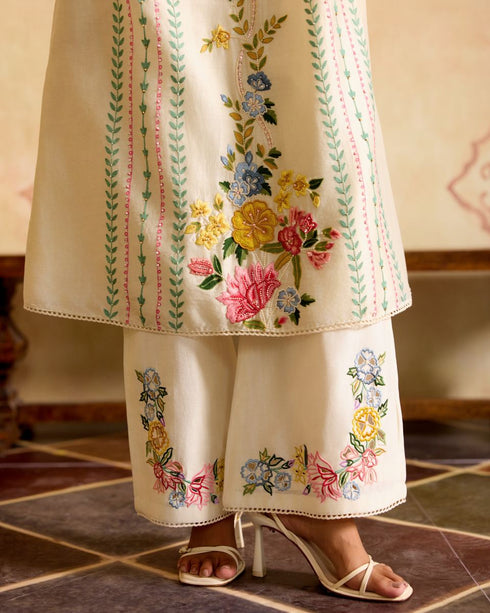 Zahara ivory floral and stripes yoke detail kurta with cutwork pants
