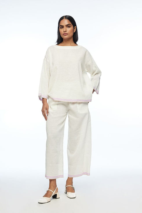 Zuvandica ivory oversize top