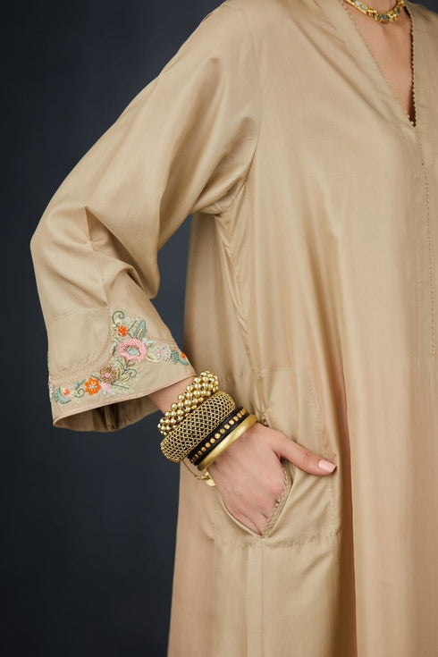 Brih oat coral embroidered tunic trouser set