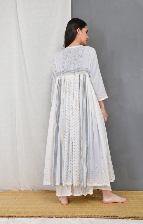 Ecru Daisy April Overlay Jacket