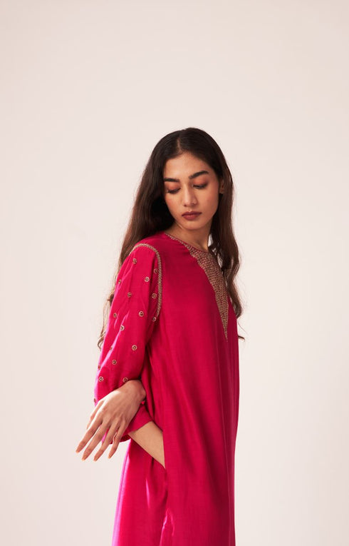 Place The Dot rani & maroon kaavish kurta with pants