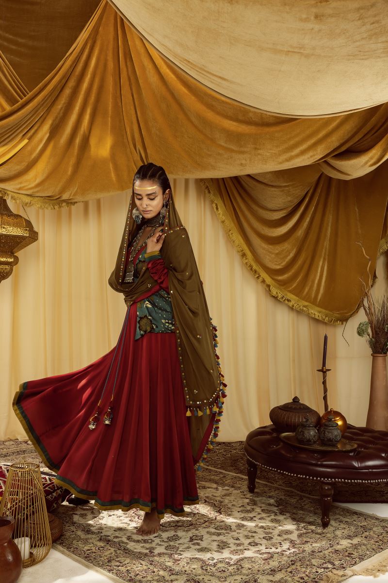 Raanu Anarkali Set