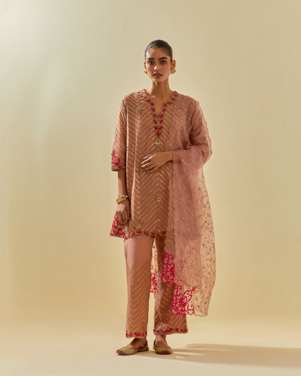 Kora designer clothes | Elanstore