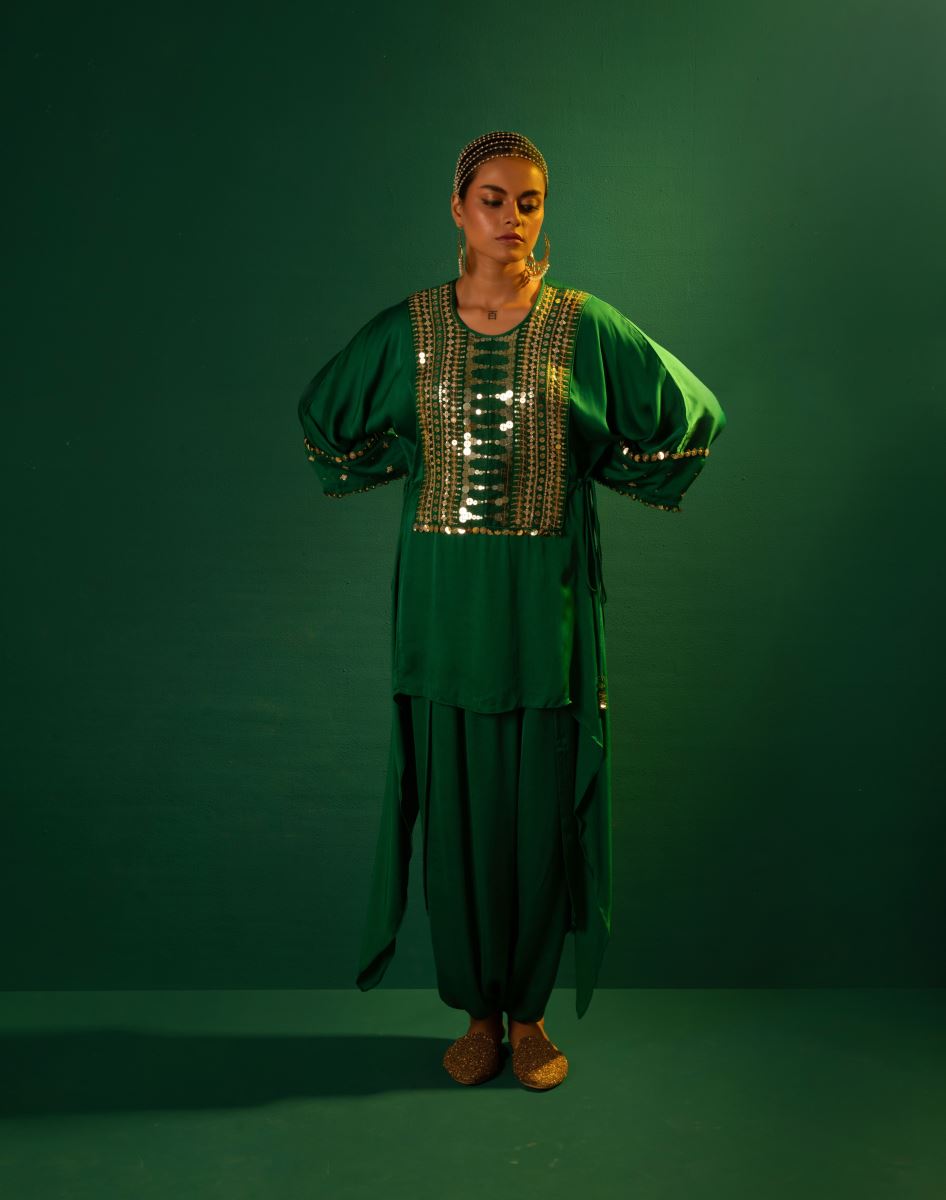 Buy - Aseeman green tunic with dhoti skirt | Elan Store Buy - Aseeman green tunic with dhoti skirt | Elan Store