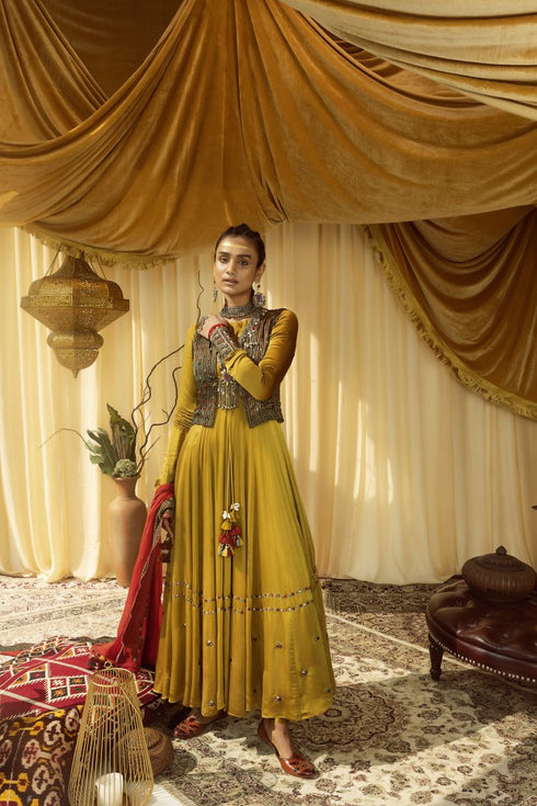 Nazveen Anarkali Set main image 1