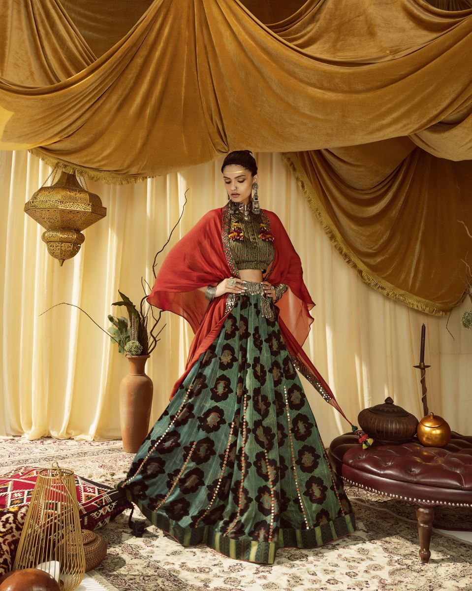 Buy - Rust assymetric cape set | Elan Store