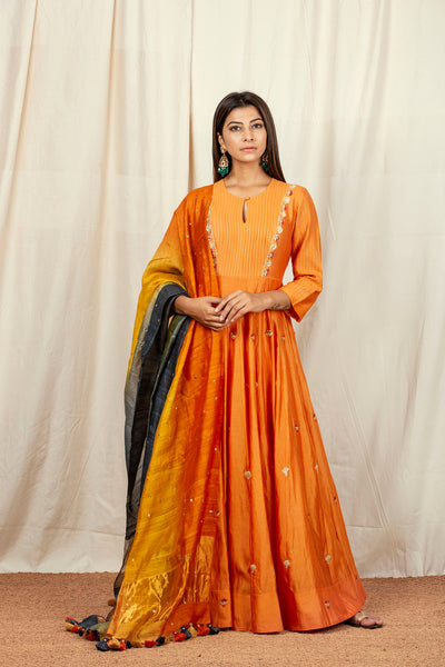 Deepika Padukone orange designer embroidered semi stitched anarkali suit -  Dani Fashions - 191707